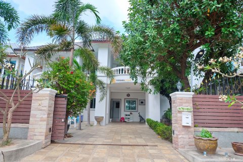 Estudio en Pattaya, Tailandia № 100221 - foto 2