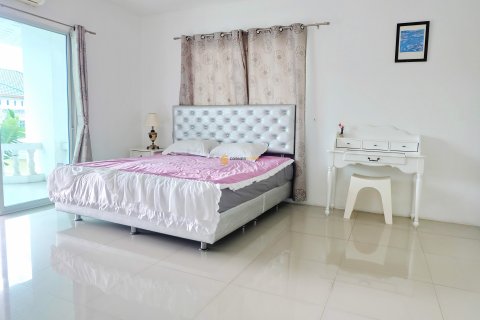 Estudio en Pattaya, Tailandia № 100221 - foto 18