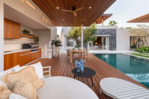 Haus in Phuket, Thailand 4 Schlafzimmer № 131427 - Foto 17