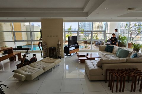 Condominio de 3 dormitorios en Khlong Toei, Bangkok, Tailandia № 123814