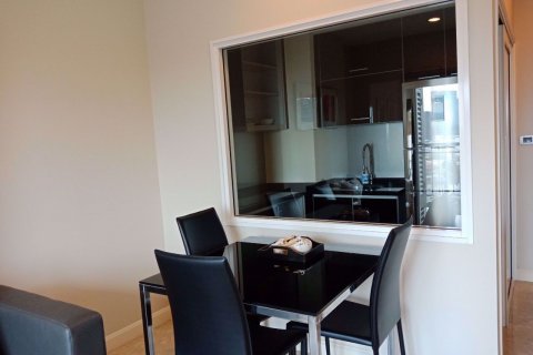 Condo in Khlong Toei, Bangkok, Thailand, 1 bedroom № 76171 - photo 4