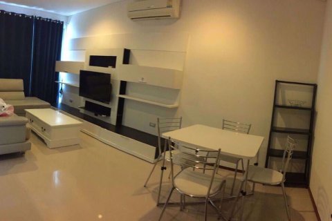 Condominio de 1 dormitorio en Khlong San, Bangkok, Tailandia № 76173 - foto 2