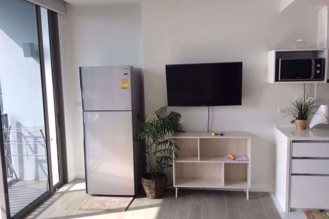 Condominio de 1 dormitorio en Sathon, Bangkok, Tailandia № 76174 - foto 2