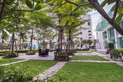 Condominio de 1 dormitorio en Huai Khwang, Bangkok, Tailandia № 76282 - foto 5