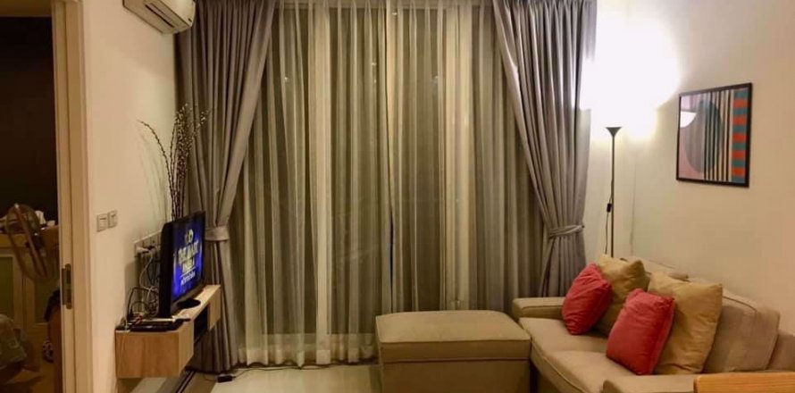 Condominio de 1 dormitorio en Huai Khwang, Bangkok, Tailandia № 76282