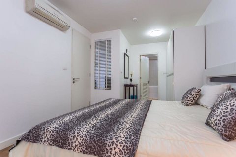 Condominio de 1 dormitorio en Watthana, Bangkok, Tailandia № 76285 - foto 15