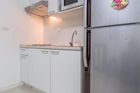 Condominio de 1 dormitorio en Watthana, Bangkok, Tailandia № 76285 - foto 6