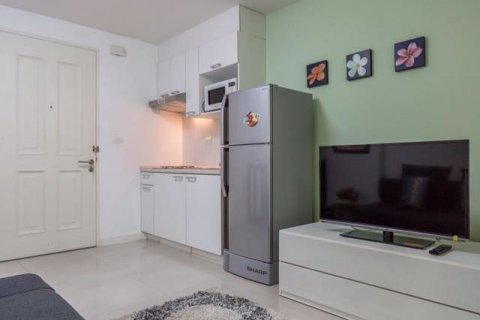 Condominio de 1 dormitorio en Watthana, Bangkok, Tailandia № 76285 - foto 7