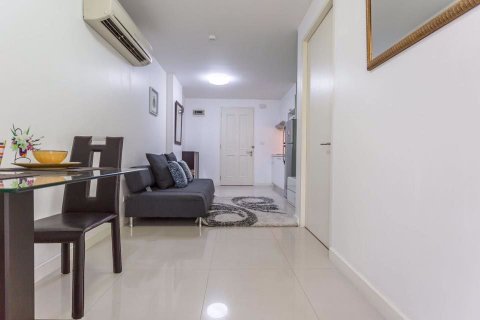 Condominio de 1 dormitorio en Watthana, Bangkok, Tailandia № 76285 - foto 12