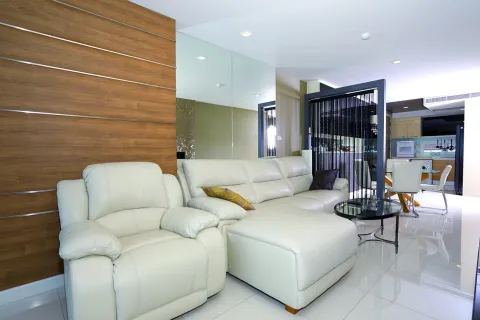 Apartamento de 3 dormitorios en Pattaya, Tailandia № 80168 - foto 3