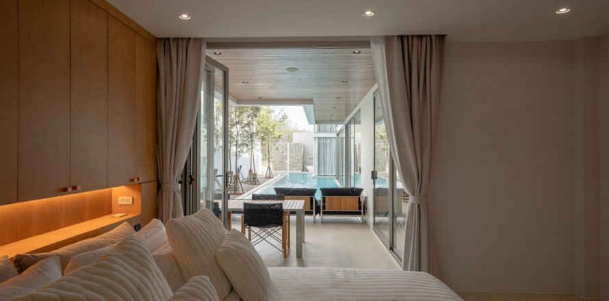 Villa à The Trinity Village, Phuket, Thaïlande 4 chambres № 101746