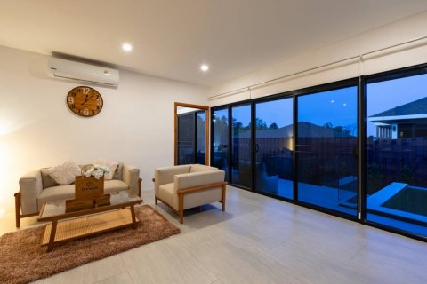 Chalet de 3 dormitorios en Surat Thani, Tailandia № 120483 - foto 9