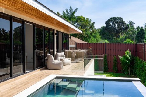 Chalet de 3 dormitorios en Surat Thani, Tailandia № 120483 - foto 3