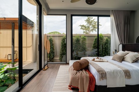 Chalet de 3 dormitorios en Nai Harn Beach, Tailandia № 70948 - foto 11