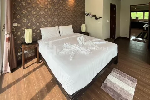 Casa de 4 dormitorios en Phuket, Tailandia № 131442 - foto 12