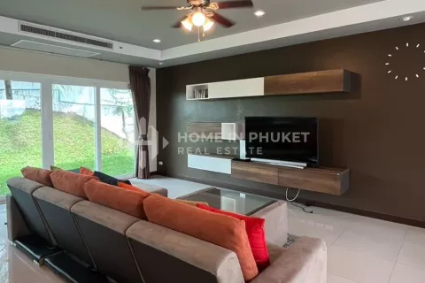 Casa de 4 dormitorios en Phuket, Tailandia № 131442