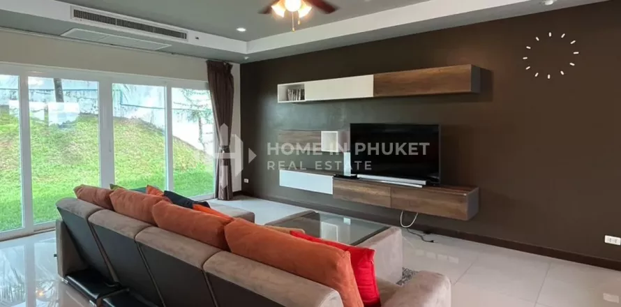 Casa de 4 dormitorios en Phuket, Tailandia № 131442