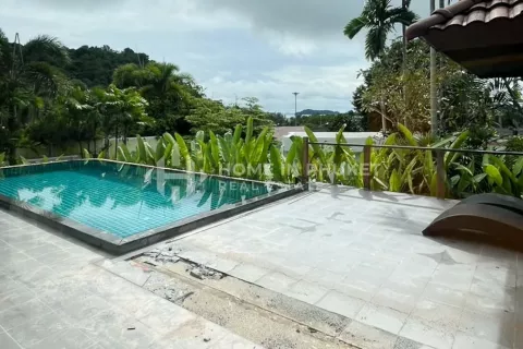 Casa de 4 dormitorios en Phuket, Tailandia № 131442 - foto 2