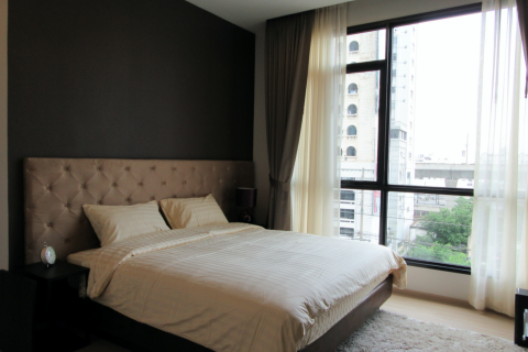 Condominio de 3 dormitorios en Huai Khwang, Bangkok, Tailandia № 77195 - foto 7