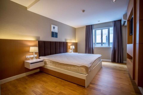 Condominio de 3 dormitorios en Watthana, Bangkok, Tailandia № 77190 - foto 18