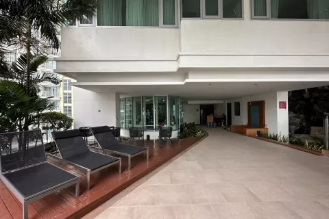 Estudio en el condominio en Watthana, Bangkok, Tailandia № 142634 - foto 20