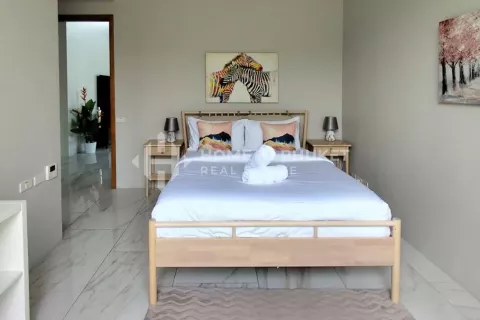 Casa de 6 dormitorios en Nai Harn Beach, Tailandia № 131475 - foto 21