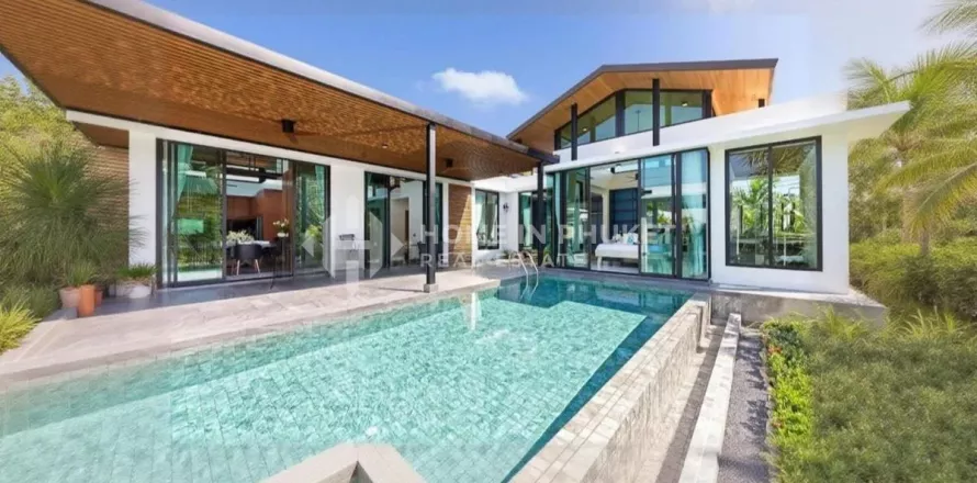 Casa de 6 dormitorios en Nai Harn Beach, Tailandia № 131475