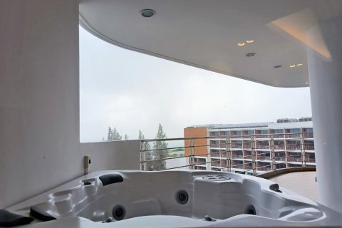 Condo in Pattaya, Thailand, 2 bedrooms № 8416 - photo 3