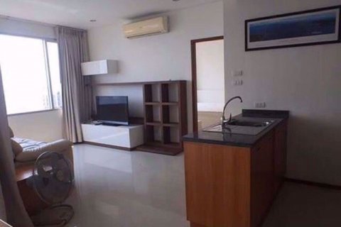 Condominio de 1 dormitorio en Khlong San, Bangkok, Tailandia № 76800 - foto 2