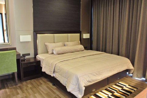 Condominio de 1 dormitorio en Watthana, Bangkok, Tailandia № 76798 - foto 6