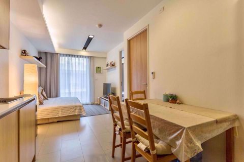 Condo à Pathum Wan, Bangkok, Thaïlande, 1 chambre  № 76747 - photo 7