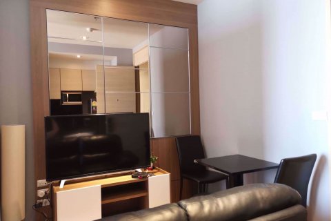 Condo in Bangkok, Thailand, 1 bedroom in Park Origin Phromphong № 77335