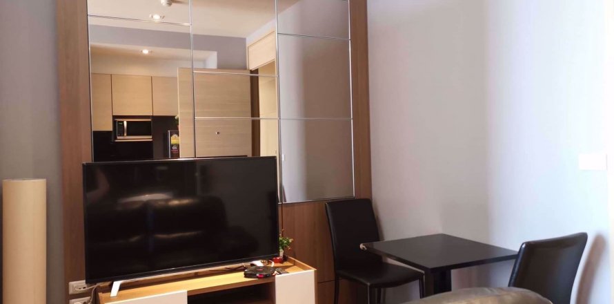 Condominio de 1 dormitorio en Bangkok, Tailandia en Park Origin Phromphong № 77335
