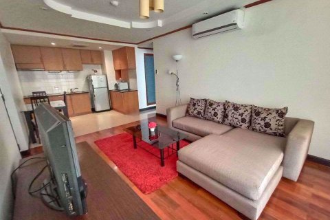 Condominio de 1 dormitorio en Watthana, Bangkok, Tailandia № 76365 - foto 3