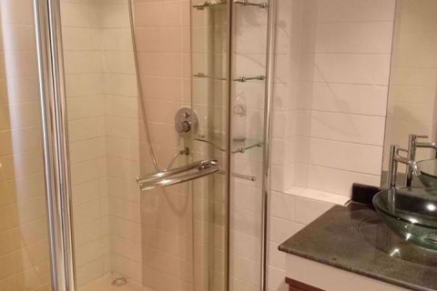 Condominio de 1 dormitorio en Watthana, Bangkok, Tailandia № 76365 - foto 7