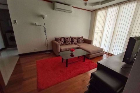 Condominio de 1 dormitorio en Watthana, Bangkok, Tailandia № 76365 - foto 2