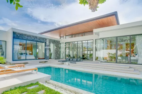 Haus in Phuket, Thailand 3 Schlafzimmer № 130882