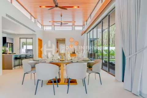 Casa de 3 dormitorios en Phuket, Tailandia № 130882 - foto 7