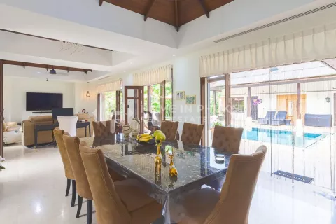 Casa de 3 dormitorios en Phuket, Tailandia № 130881 - foto 4