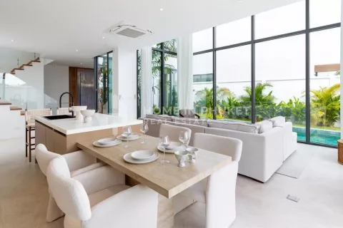 Casa de 4 dormitorios en Bang Tao, Tailandia № 130889 - foto 10