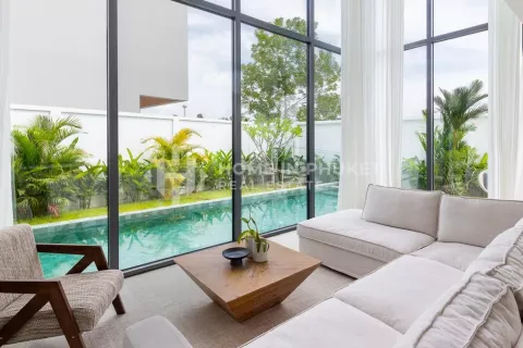 Casa de 4 dormitorios en Bang Tao, Tailandia № 130889 - foto 5