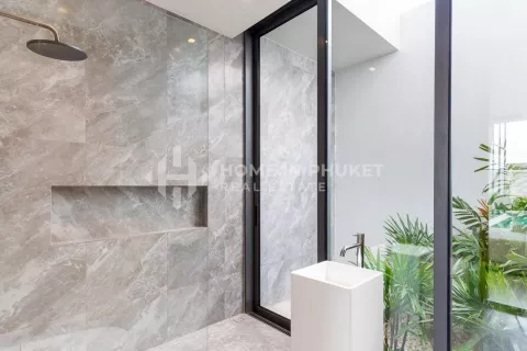 Casa de 4 dormitorios en Bang Tao, Tailandia № 130889 - foto 16