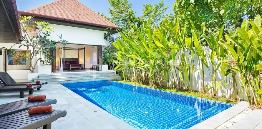 Casa de 3 dormitorios en Rawai, Tailandia № 130890