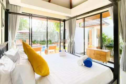 Casa de 2 dormitorios en Phuket, Tailandia № 130883 - foto 10