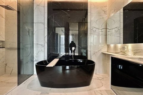 Condominio de 2 dormitorios en Bangkok, Tailandia № 120287 - foto 9