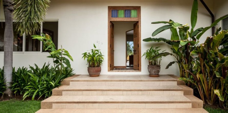 Villa in Chiang Mai, Thailand 5 Schlafzimmer № 102977