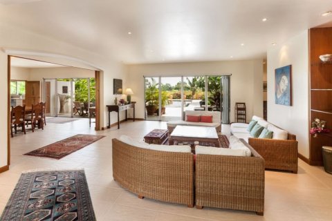 Villa in Chiang Mai, Thailand 5 Schlafzimmer № 102977 - Foto 3