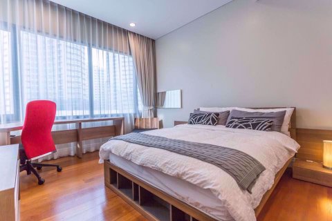 Off-Plan Bright Sukhumvit 24 in Bangkok, Thailand № 36707 - Foto 5