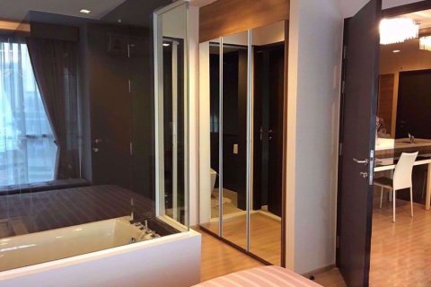 Sobre plano Rhythm Sathorn - Narathiwas en Bangkok, Tailandia № 36312 - foto 6