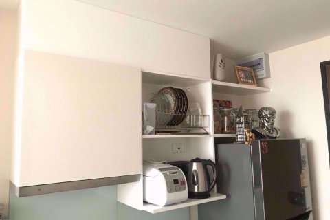 Dúplex de 1 dormitorio en Bang Na, Bangkok, Tailandia № 77092 - foto 4